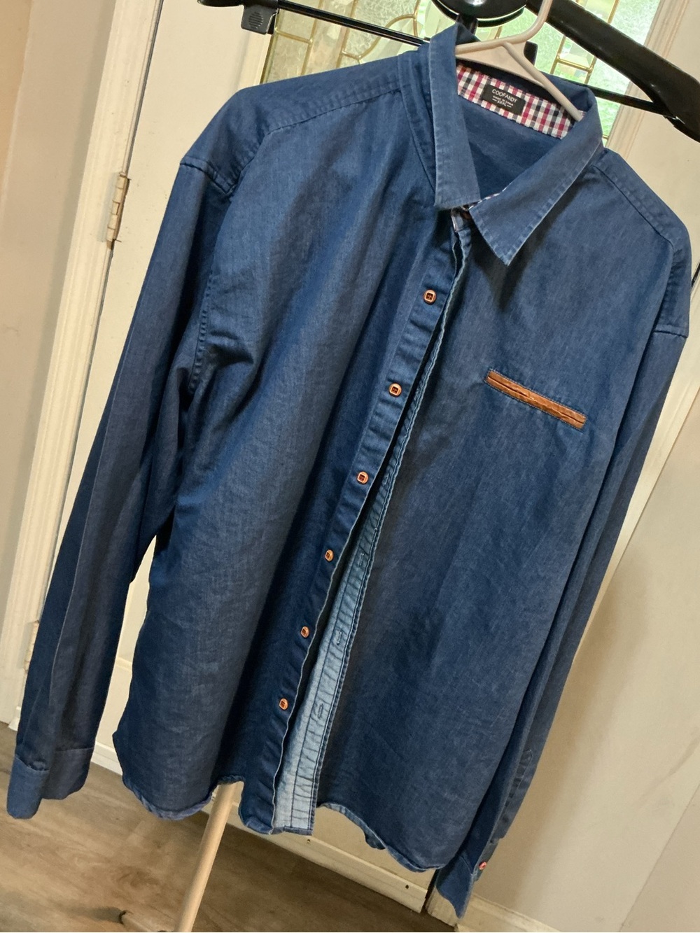 Men's Casual Blue Denim Button-Down Shirt - Classic Long Sleeve